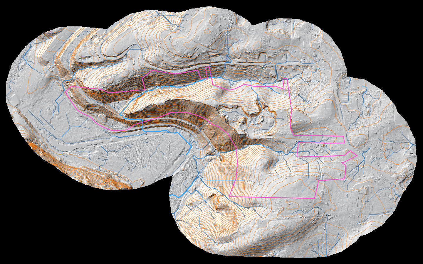 Vista de plano ortográfico 2D de la propiedad con curvas de nivel, drenaje y el límite de la parcela.
